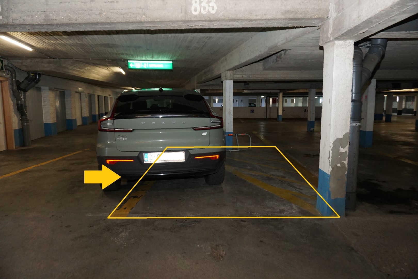 AUTOSTAANPLAATS IN PARKING CENTRUM 