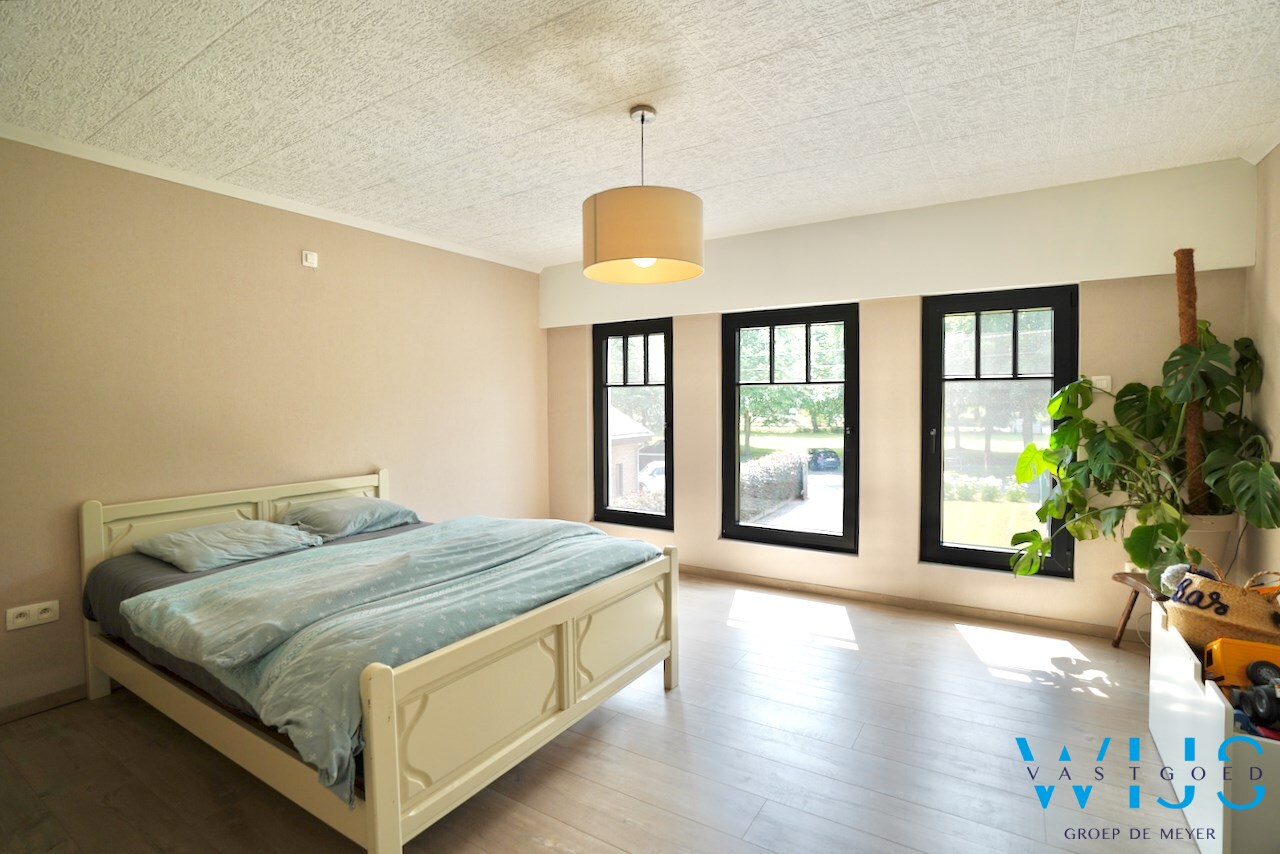 Instapklare woning op 4.152m² te Doornzele ! 