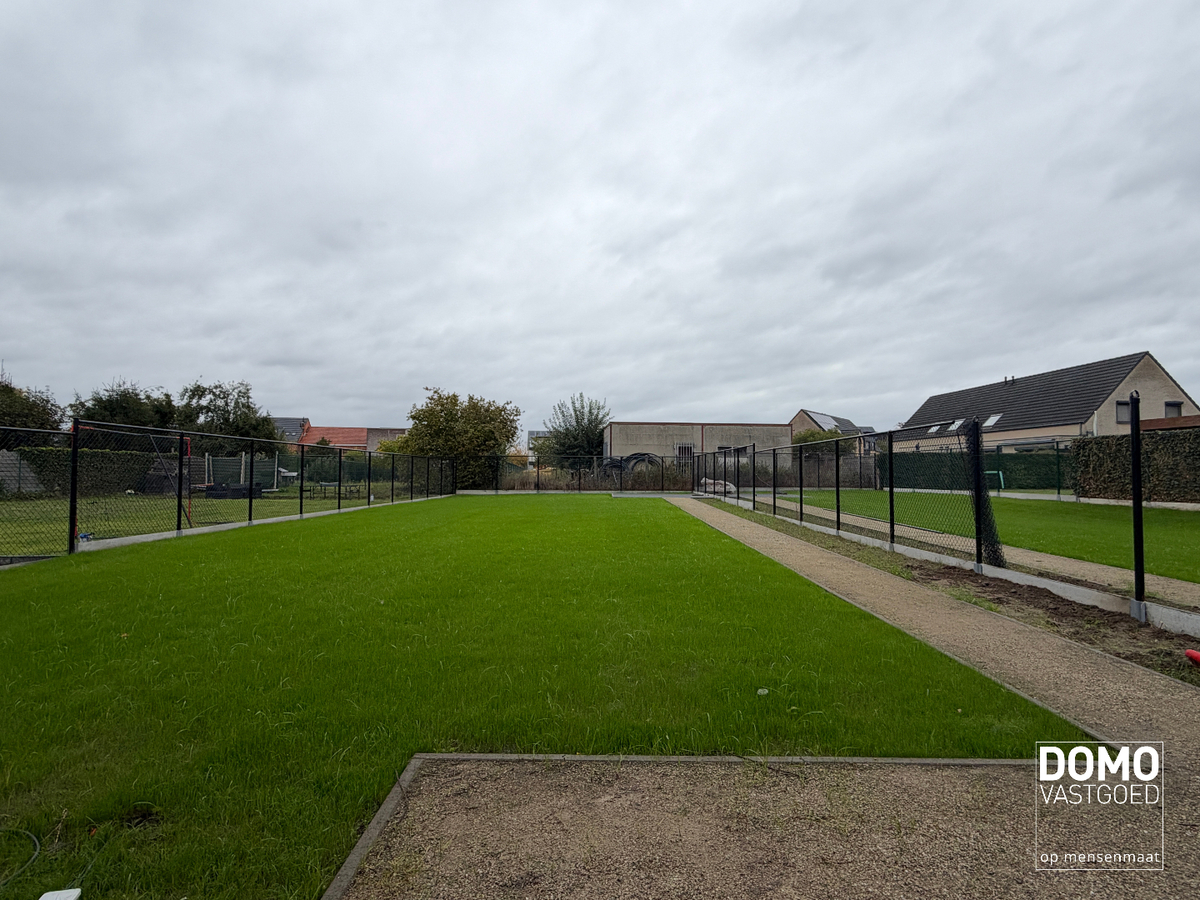 EXCLUSIEVE ENERGIEARME NIEUWBOUWWONGINGEN MET 4 SLAAPKAMERS, TUIN &amp; CARPORT IN HARTJE KERMT (HASSELT) 