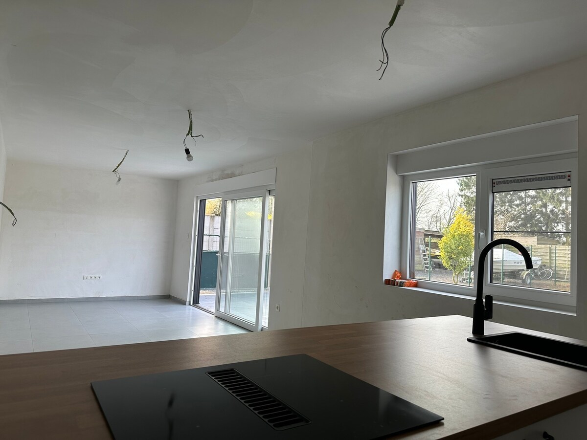 Gerenoveerde bungalow in pittoresk Uikhoven (Maasmechelen). 