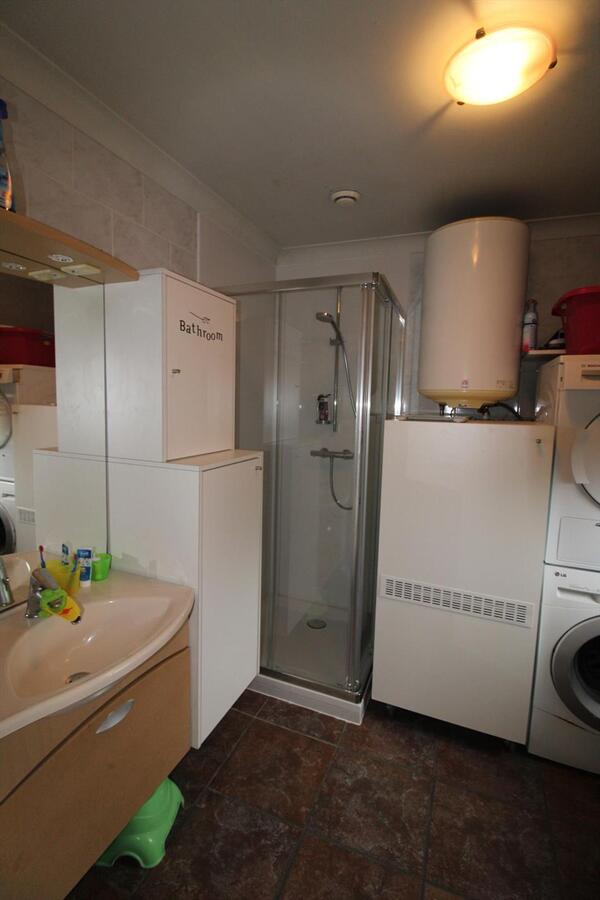 Rijwoning met 3 slaapkamers in centrum Koekelare 