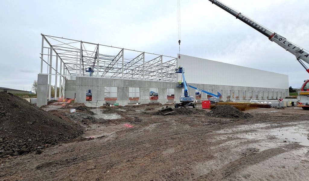 Bedrijfspand te huur in Antwerp South Logistics te Willebroek