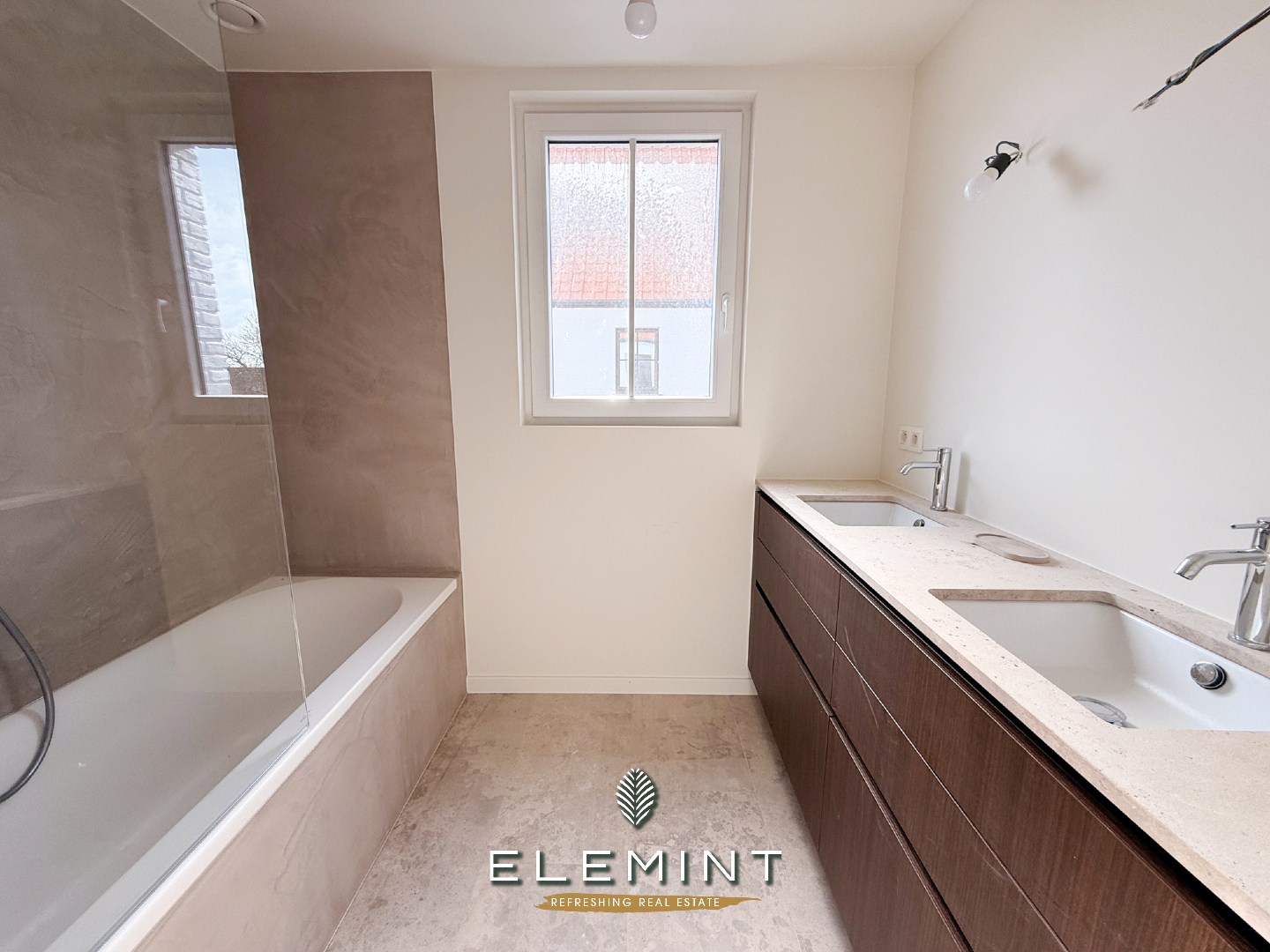 Luxe BEN-woning met 5 slaapkamers op een mooi perceel in rustige doodlopende straat. 