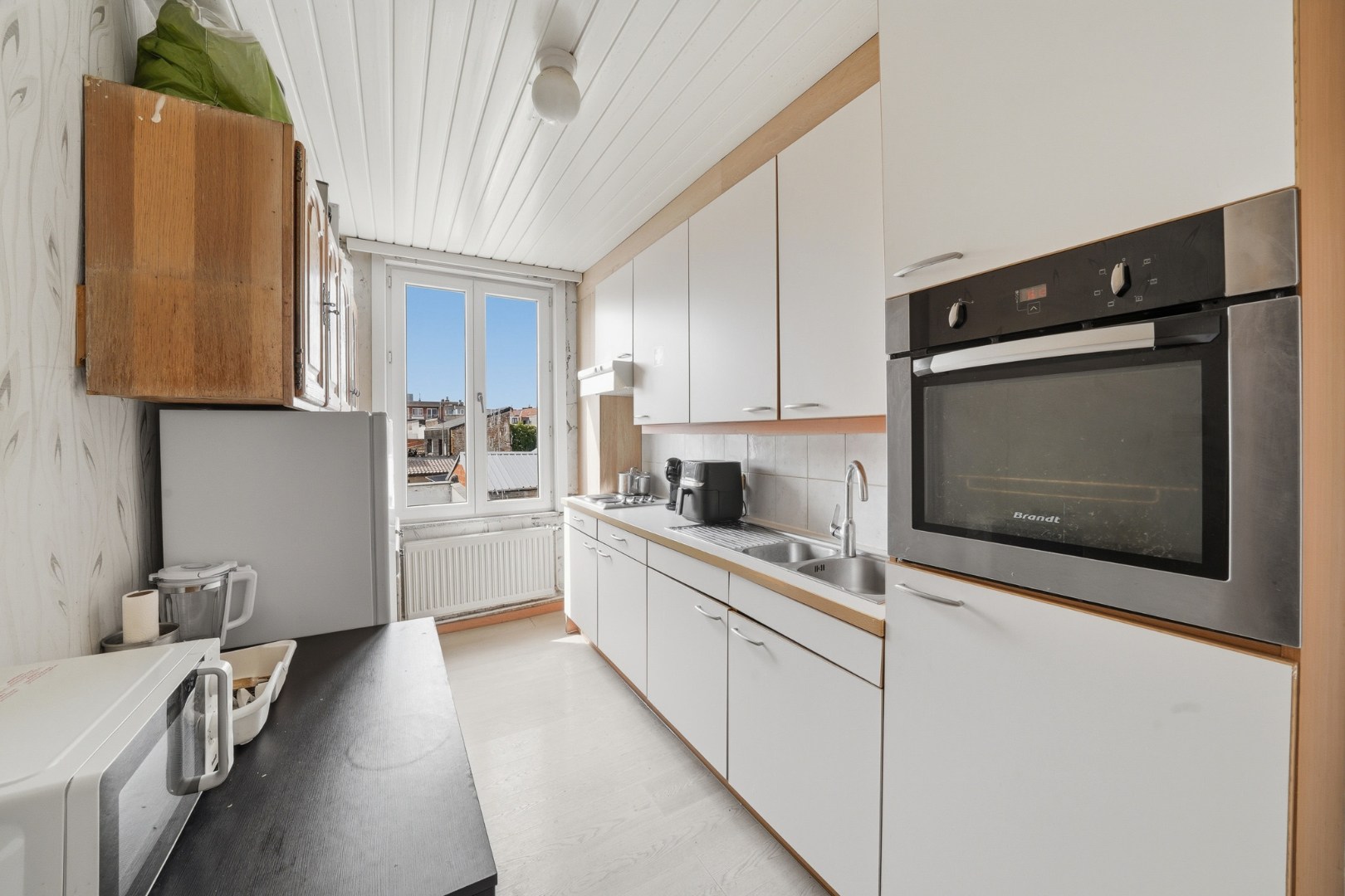 Ruime woning met veel mogelijkheden te Oostende 