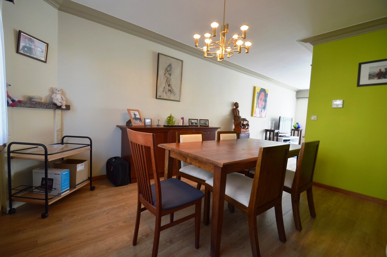 Volumineuze, lichtrijke bel-étage nabij het strand - Heist 