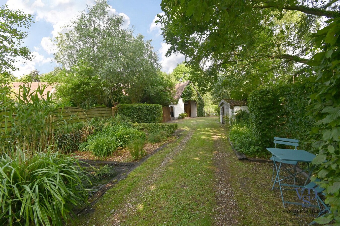 Exceptioneel woning in 't groen. 