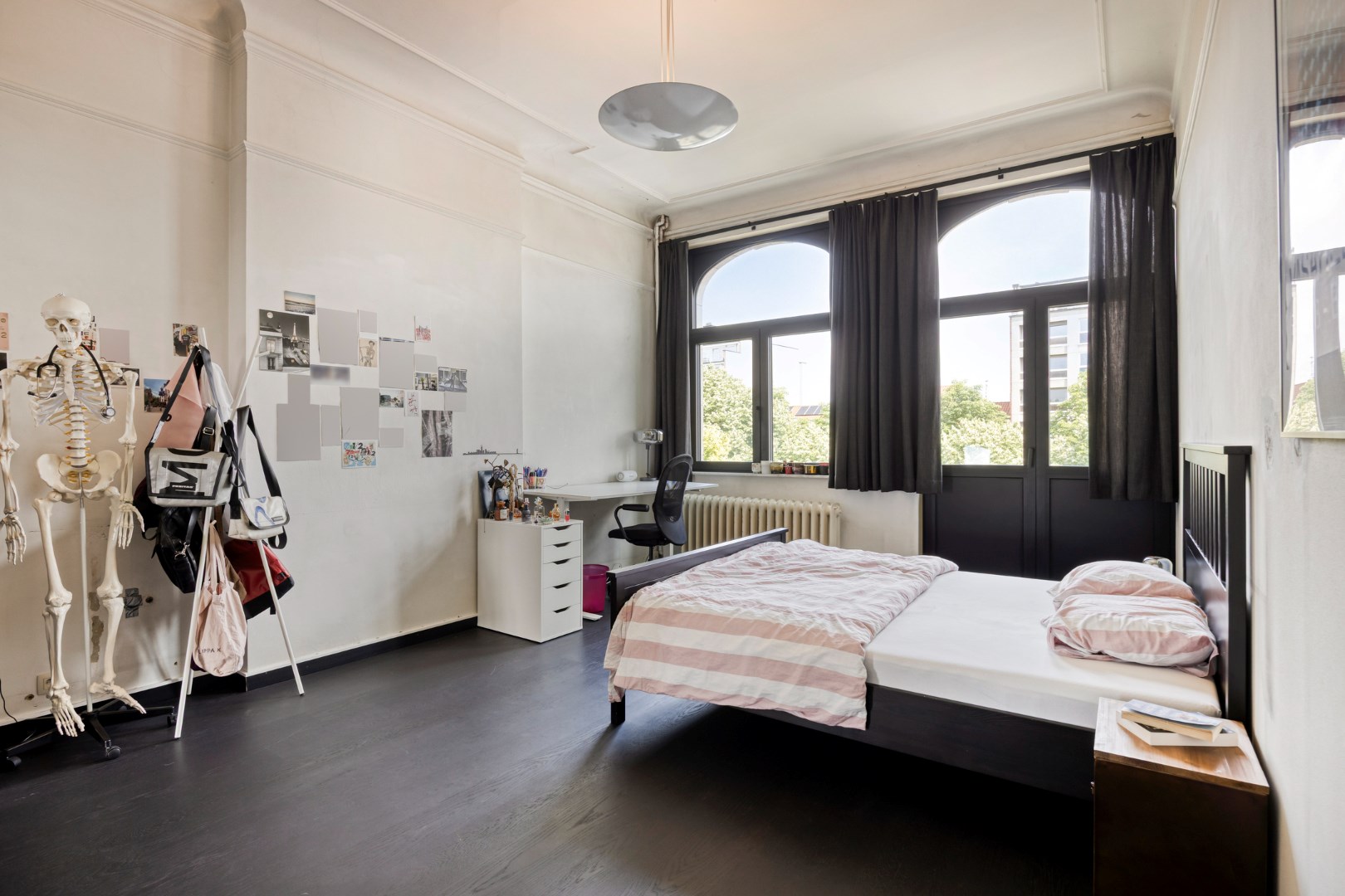 Prachtig herenhuis op de Tiensevest met mogelijkheid tot praktijkruimte - bewoonbare opp. 555 m² 