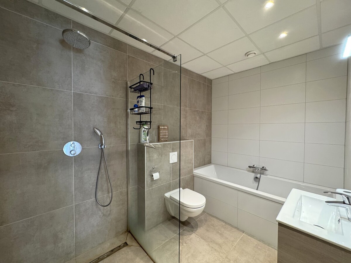 Betaalbaar en energiezuinig (A++) wonen met privétuin in Aardenburg. 