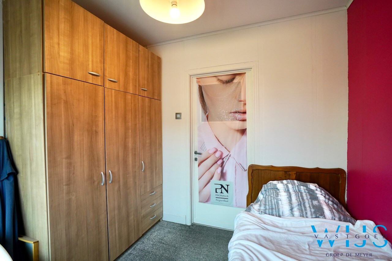 Te renoveren karaktervolle gezinswoning te Eeklo ! 