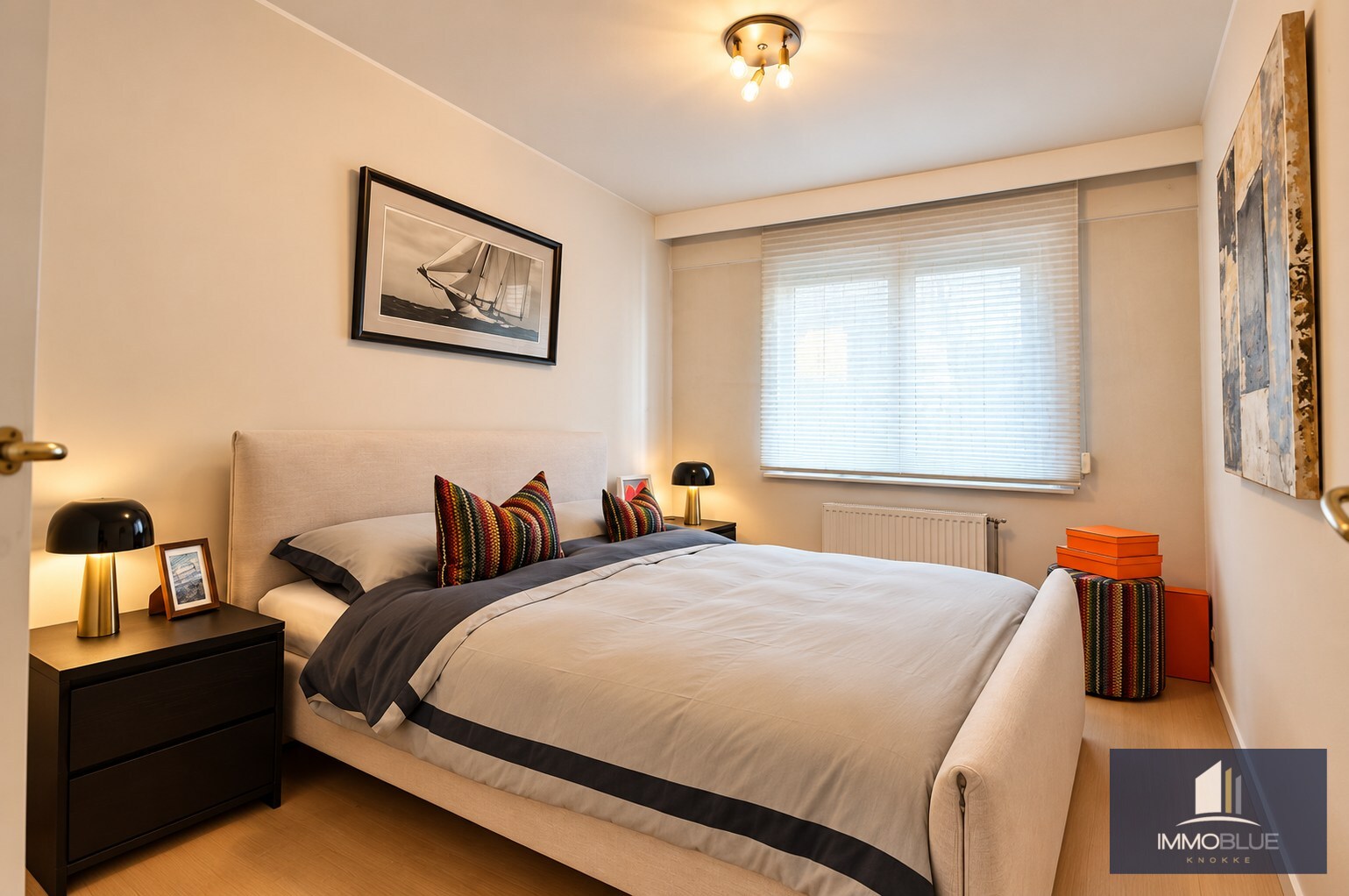 Zeer lichtrijk en instapklaar zuidgericht appartement met open zicht. 