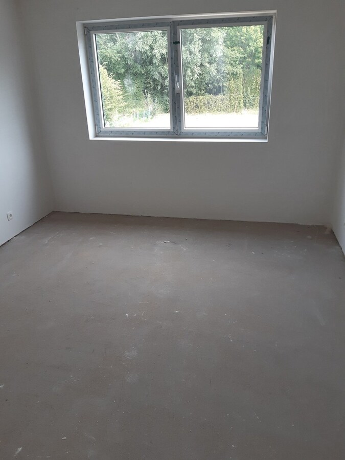 Nieuwbouwwoning te Eine. 