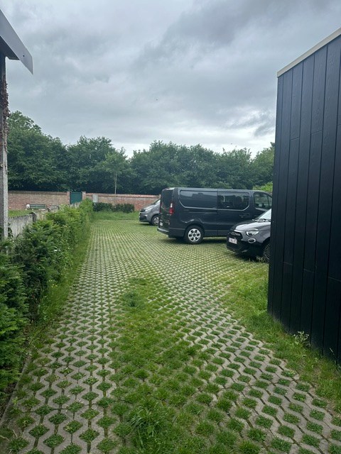 Recent en energiezuinig appartement met 2 slpk. en groot terras in Geel-centrum 