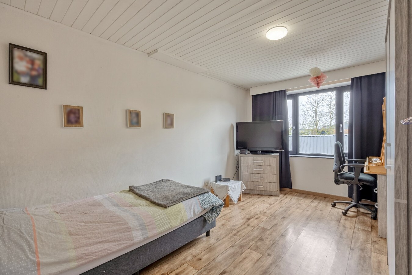 Opbrengsteigendom met vier eenheden 