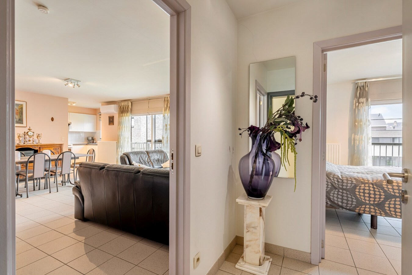 Comfortabel appartement met 1 slaapkamer, terras en autostandplaats nabij het centrum van Maaseik! 