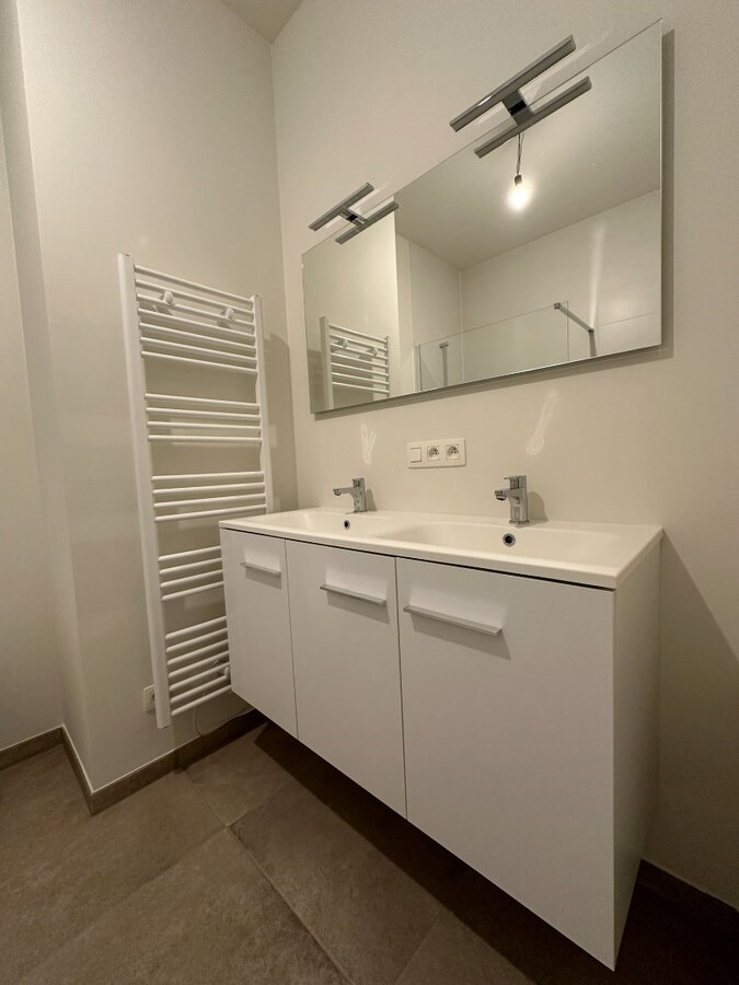 Prachtig, energiezuinig nieuwbouw appartement met 2 slaapkamers 