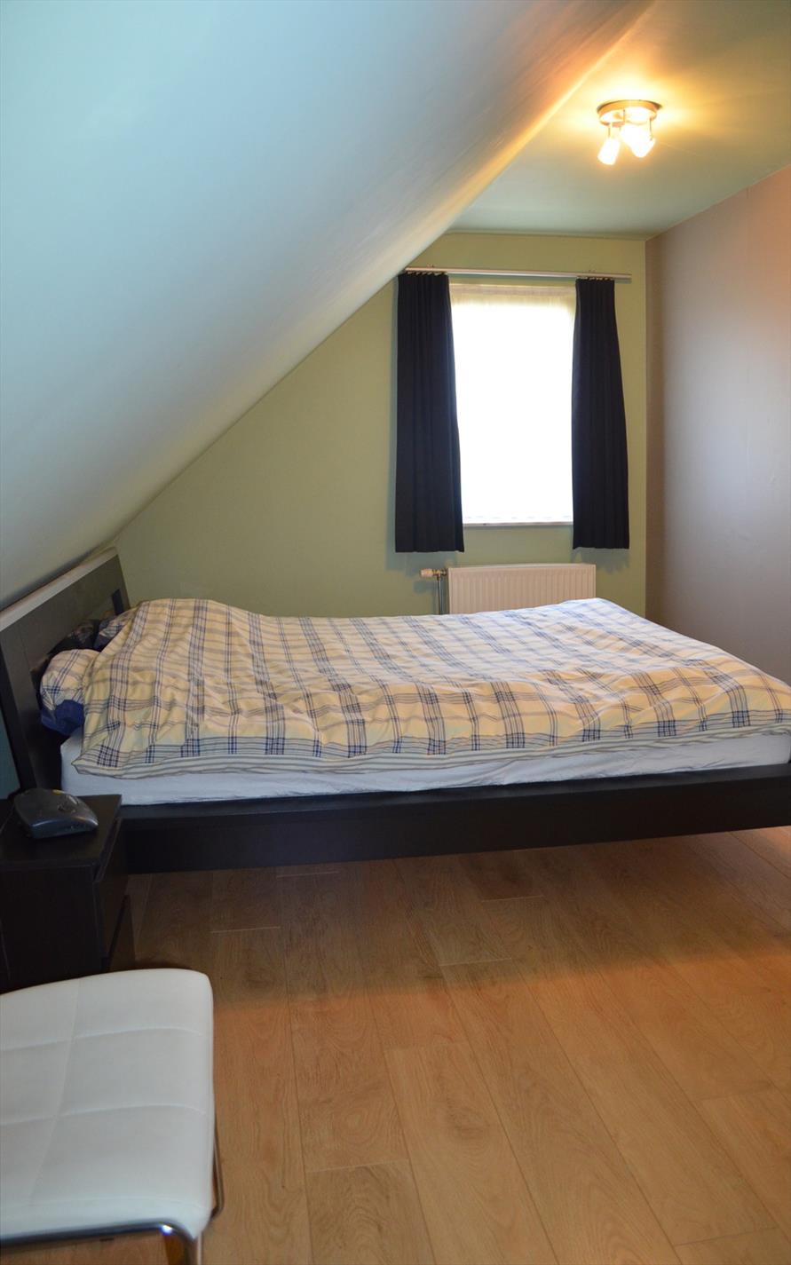 Gezinswoning bj 2008 met 3 slpks, garage en tuin te Ertvelde 