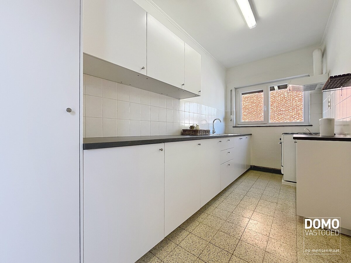 RUIME WONING MET TUIN, GARAGE &amp; 3 SLAAPKAMERS RUSTIG GELEGEN LANGS HET KANAAL MET EPC C TE BERINGEN 