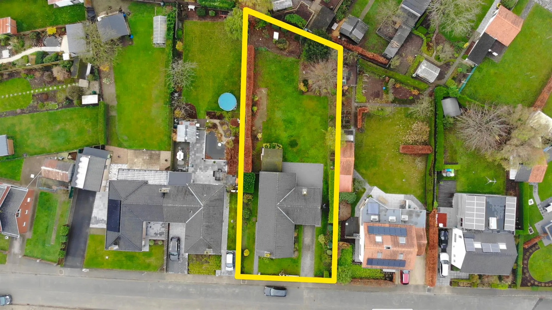 Perceel bouwgrond voor alleenstaande woning in Torhout (Don Bosco) op 958 m²!