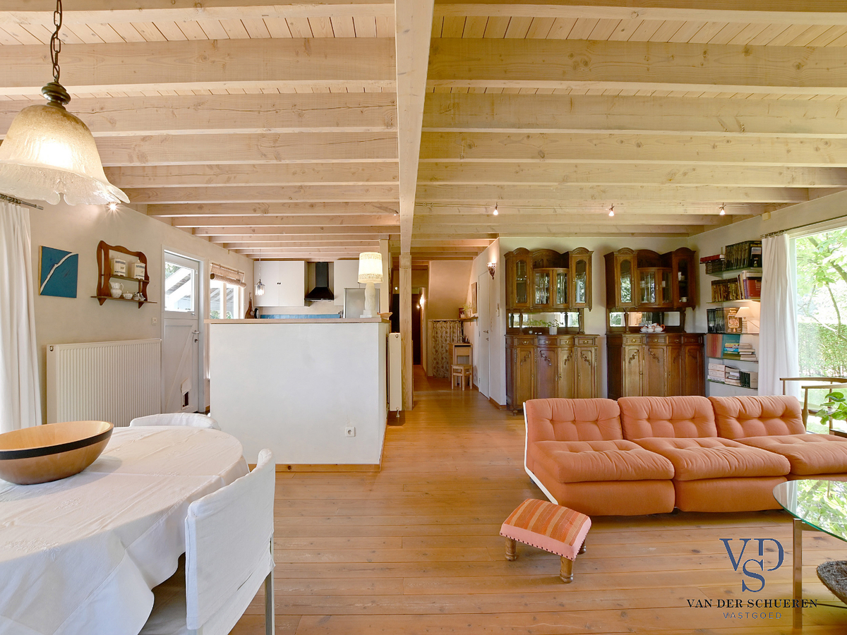 Exceptioneel gelegen eigendom te Baaigem. 