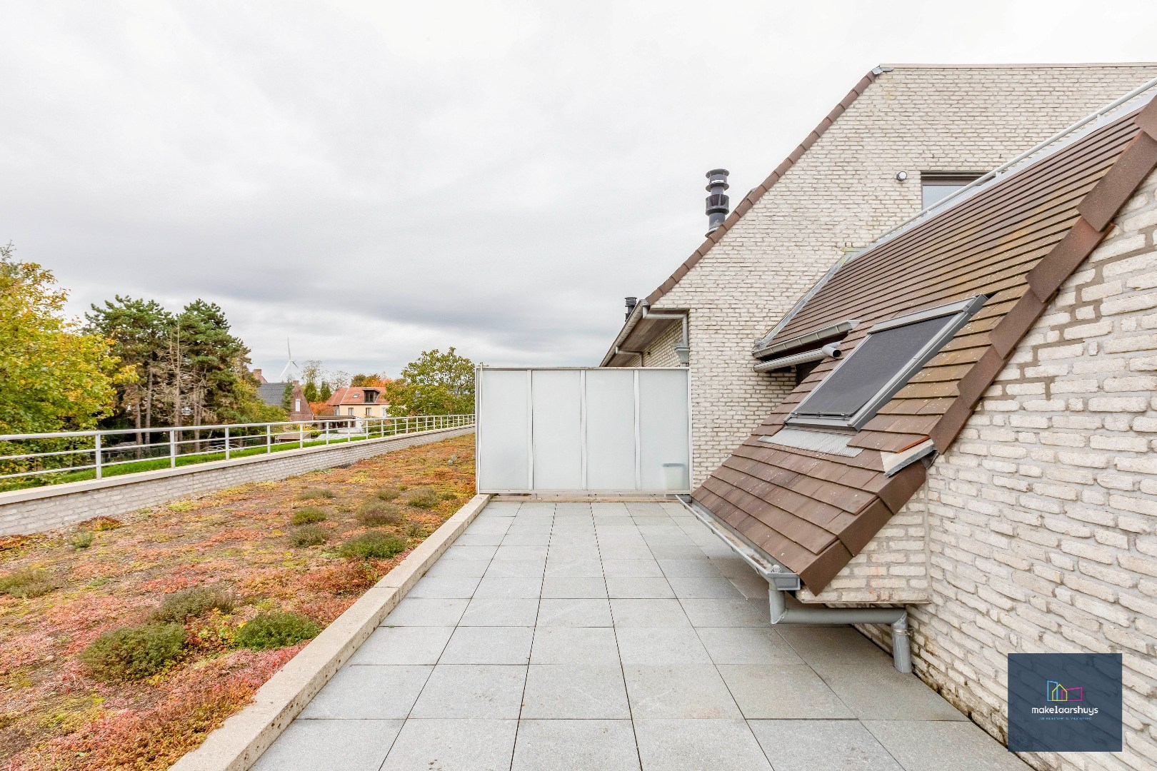 VERKOCHT Gunstig gelegen en energiezuinig appartement met zonneterras en garagebox 