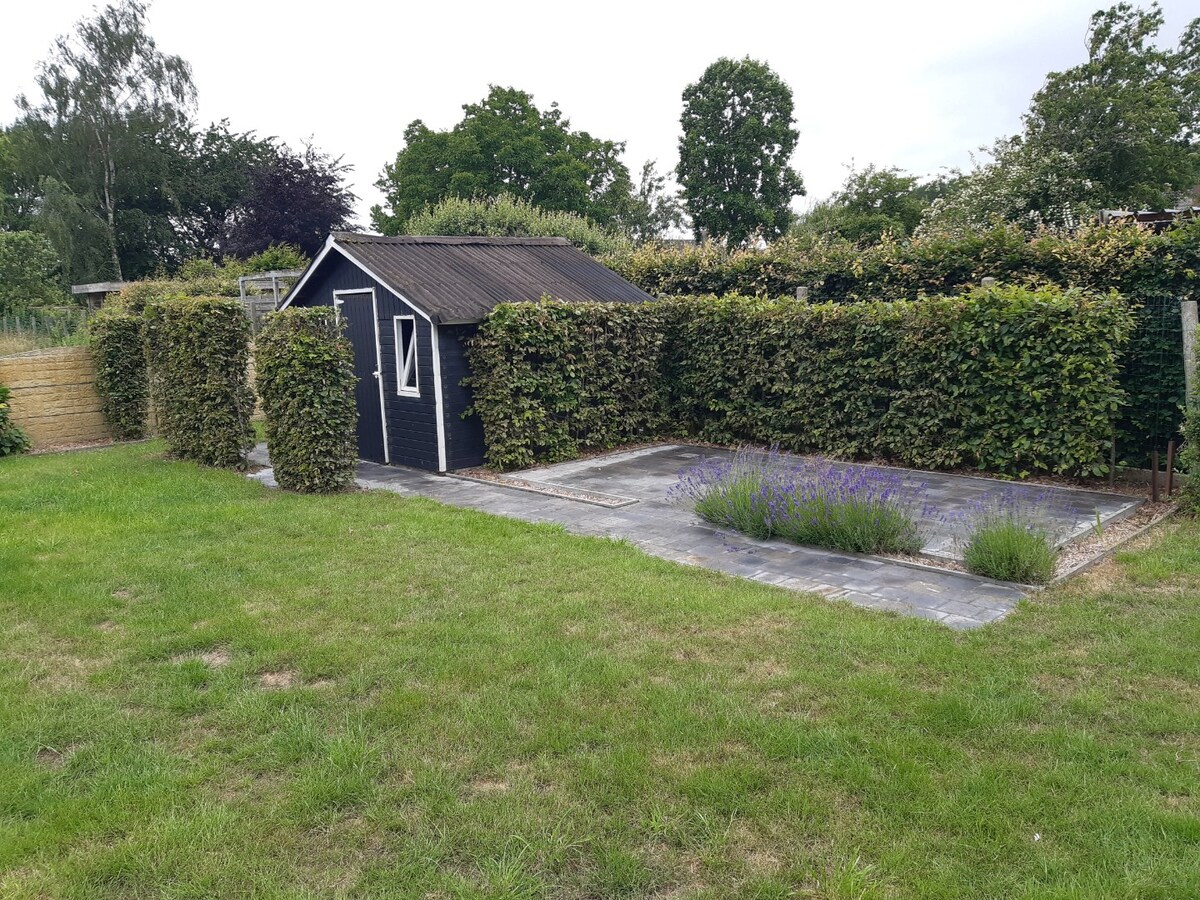 Tijdloze, rustig gelegen woning. 