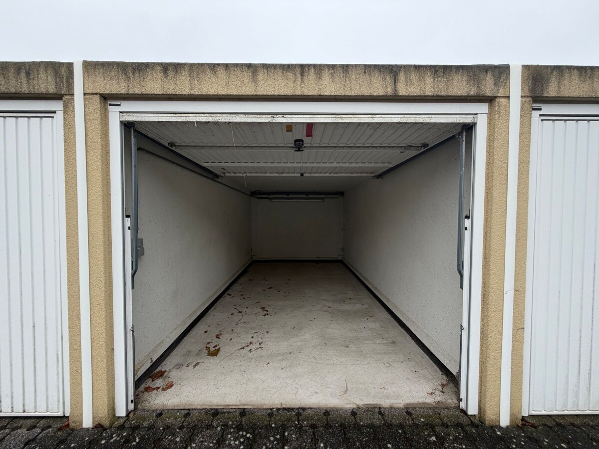 1-slpk appartement met terras en garage. 