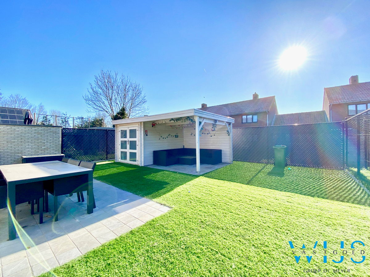 Recent instapklaar woonhuis in het centrum van Assenede ! 