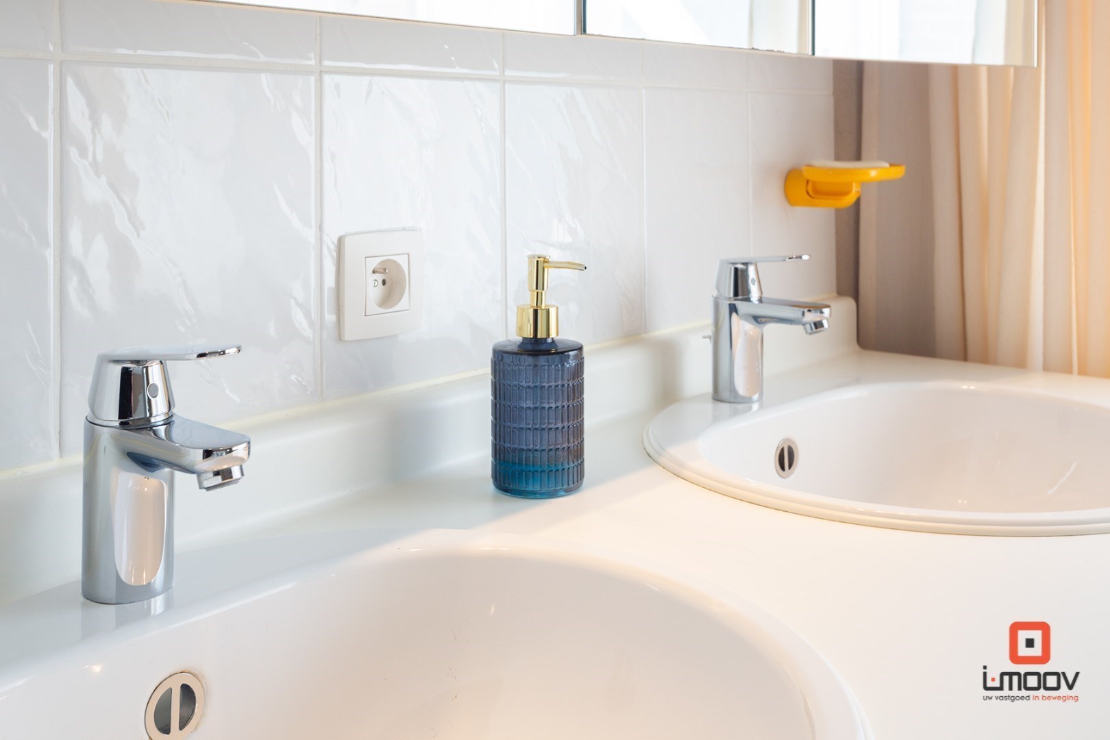 Instapklare, lichtrijke en ruime gezinswoning met 4 slaapkamers en grote tuin! 