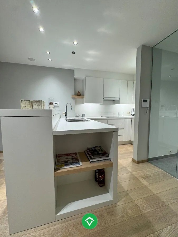 Instapklaar appartement met 2 slaapkamers en zijdelings zeezicht te Westende 