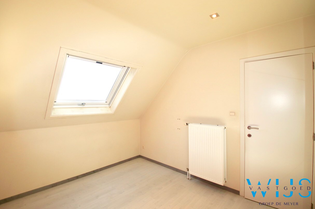 Zwemmen met zicht op de kerktoren van ERTVELDE ! 