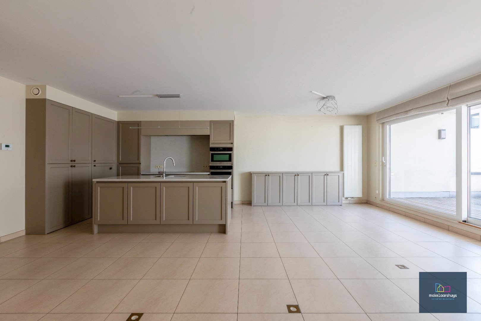 2-slpk app met terras, staanplaast en garagebox nabij centrum Merelbeke 