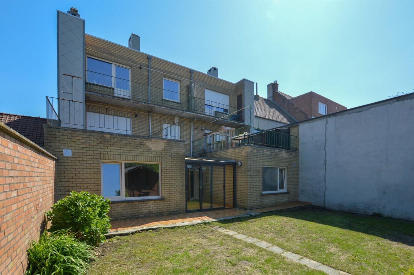 Te koop gebouw - Oudenburg