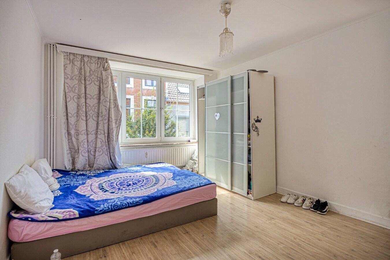 Gebouw/herenhuis bestaande uit 3 appartementen te Tienen 