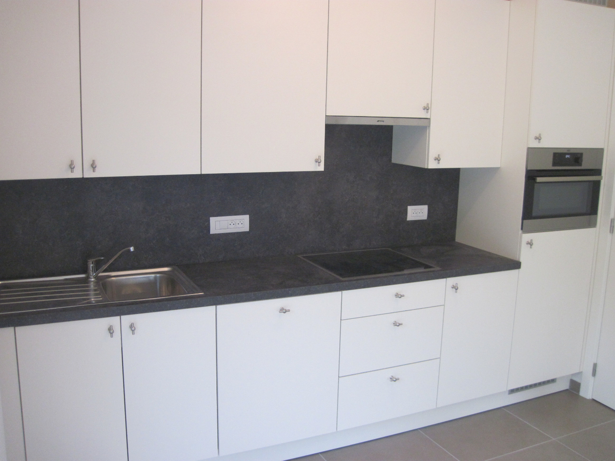 Groen wonen in de Weverij.    2-slp-appartement met een autostaanplaats. 