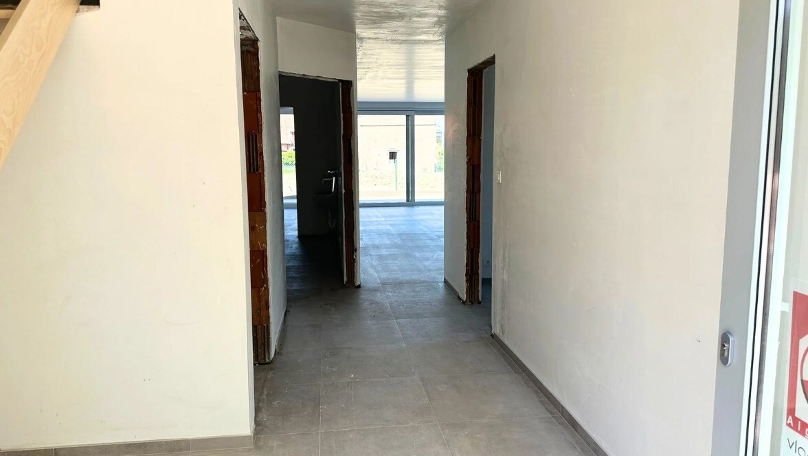 Instapklare nieuwbouwwoning in Poelkapelle! 