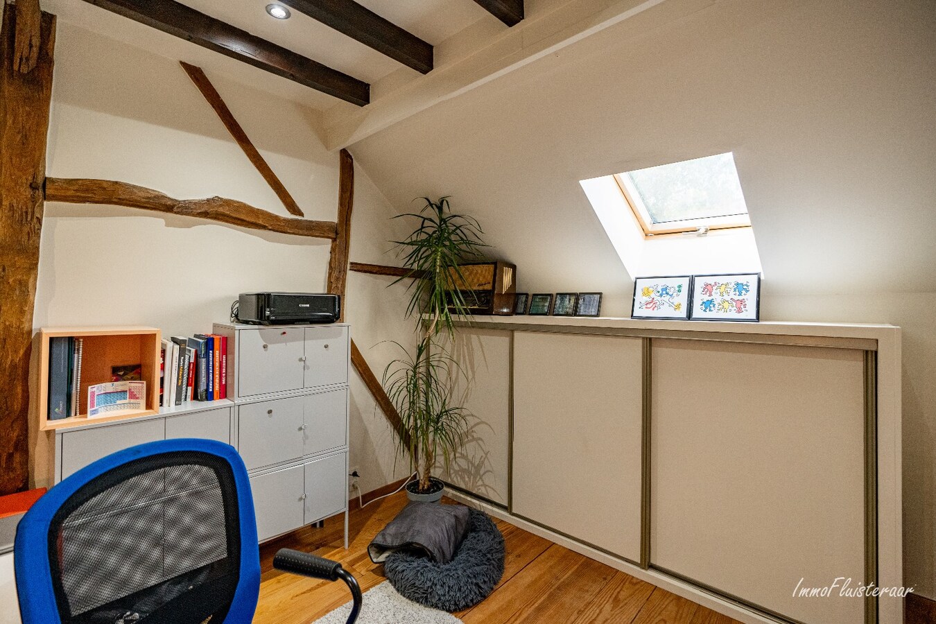 Charmante maison prête à emménager avec des installations pour chevaux sur environ 75a à Waanrode. 