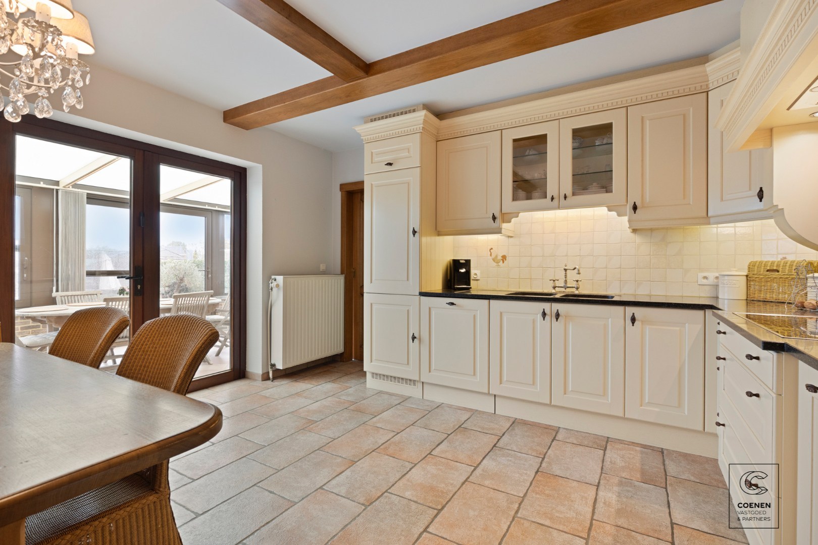 Instapklare gezinswoning met 4 à 5 slaapkamers op een rustige ligging te Oostmalle! 