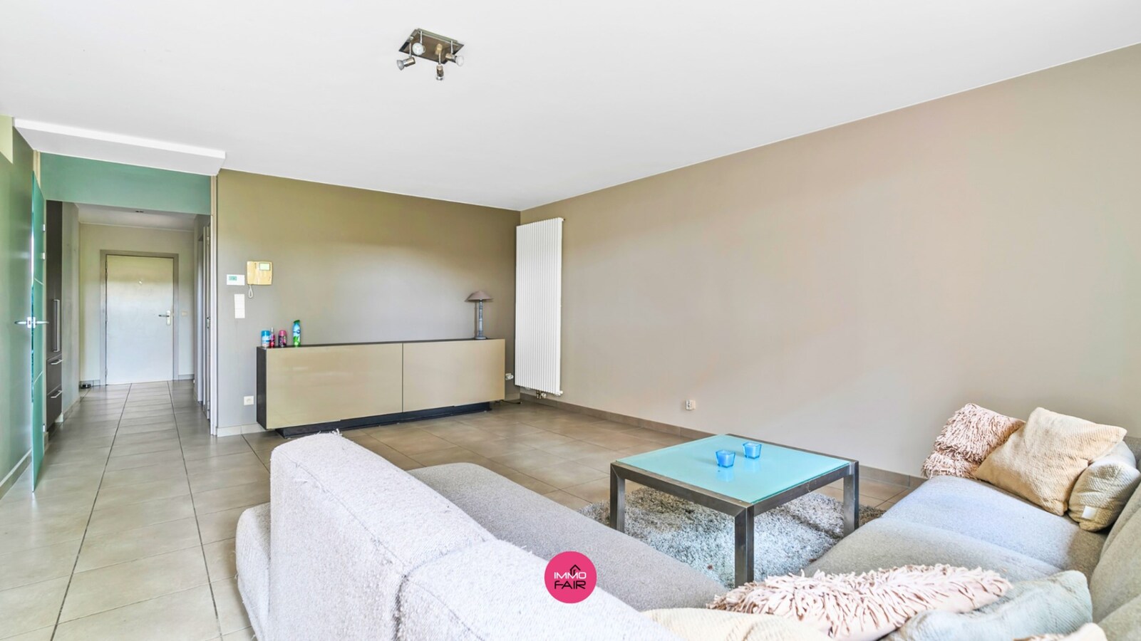 Instapklaar, gelijkvloers appartement in Wiemesmeer 