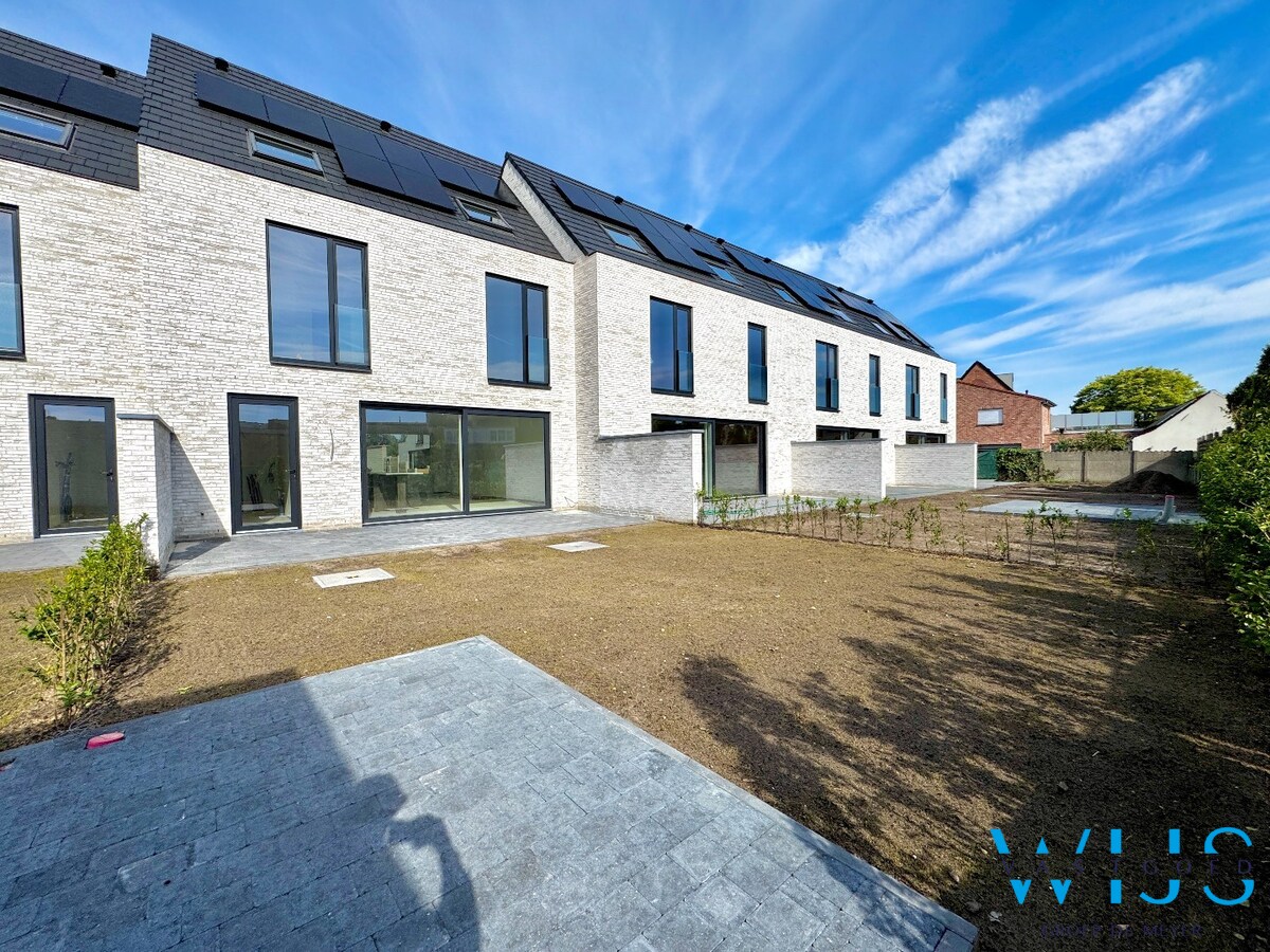 Nieuwbouwwoning in centrum Ertvelde! 
