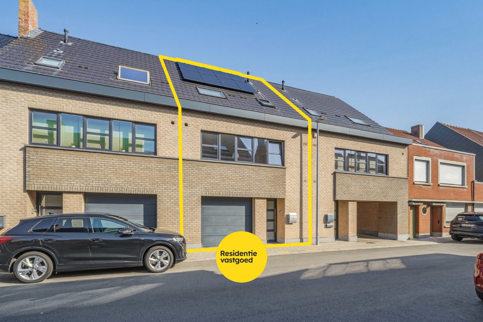 Instapklare recente woning met zeer ruime garage en tuin in Oudenburg 