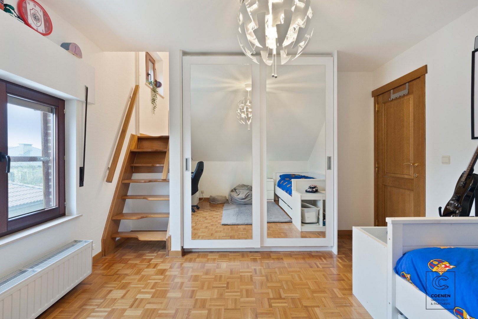 Instapklare gezinswoning met 4 à 5 slaapkamers op een rustige ligging te Oostmalle! 