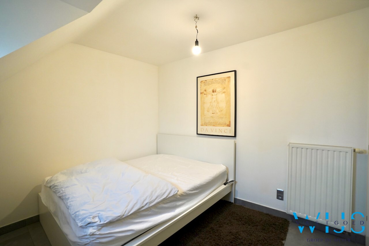 Gezellig tweeslaapkamer appartement met terras te Assenede ! 