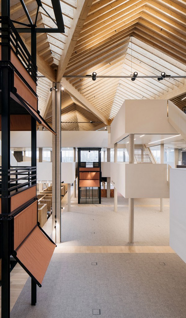 Hoogwaardige kantoren te huur op Linkeroever te Antwerpen