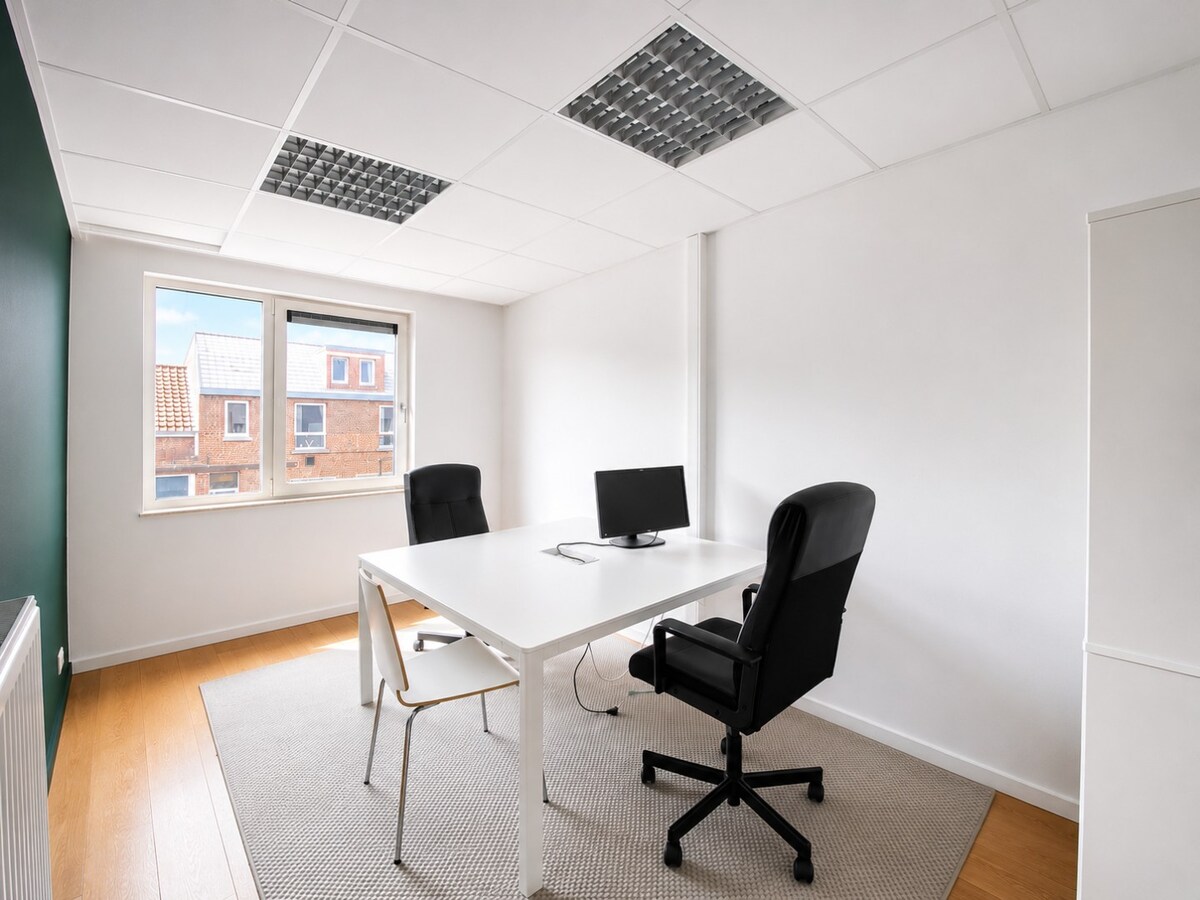 Bureaux à louer, idéalement situés à Tournai ! 