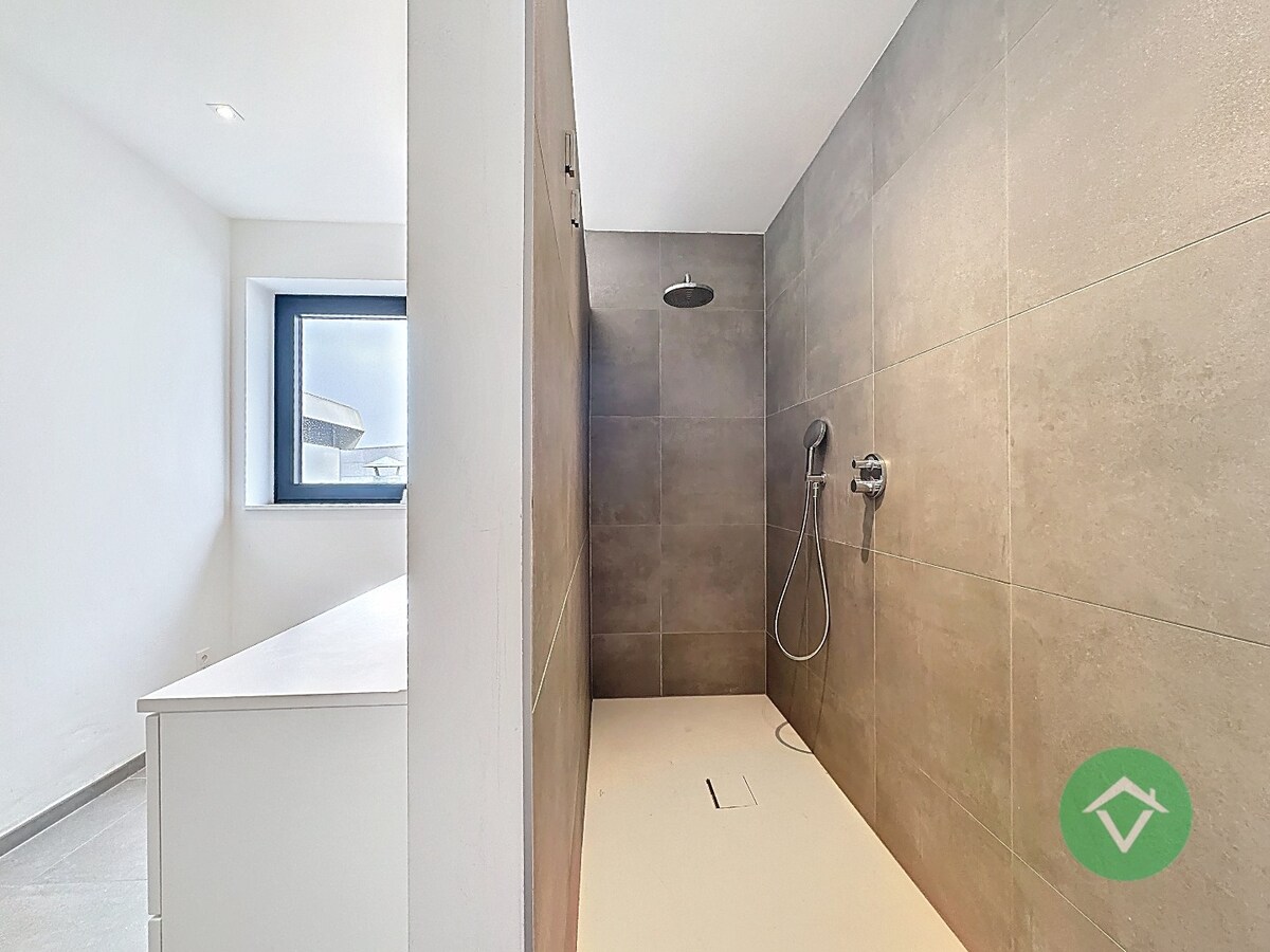 Prachtig dakappartement te Koekelare. 