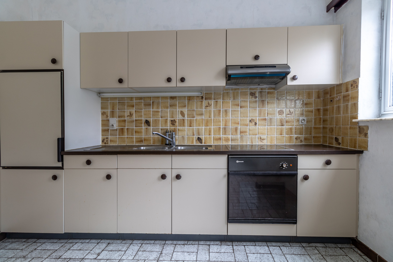 Appartement met 2 slaapkamers en garage te Bredene 