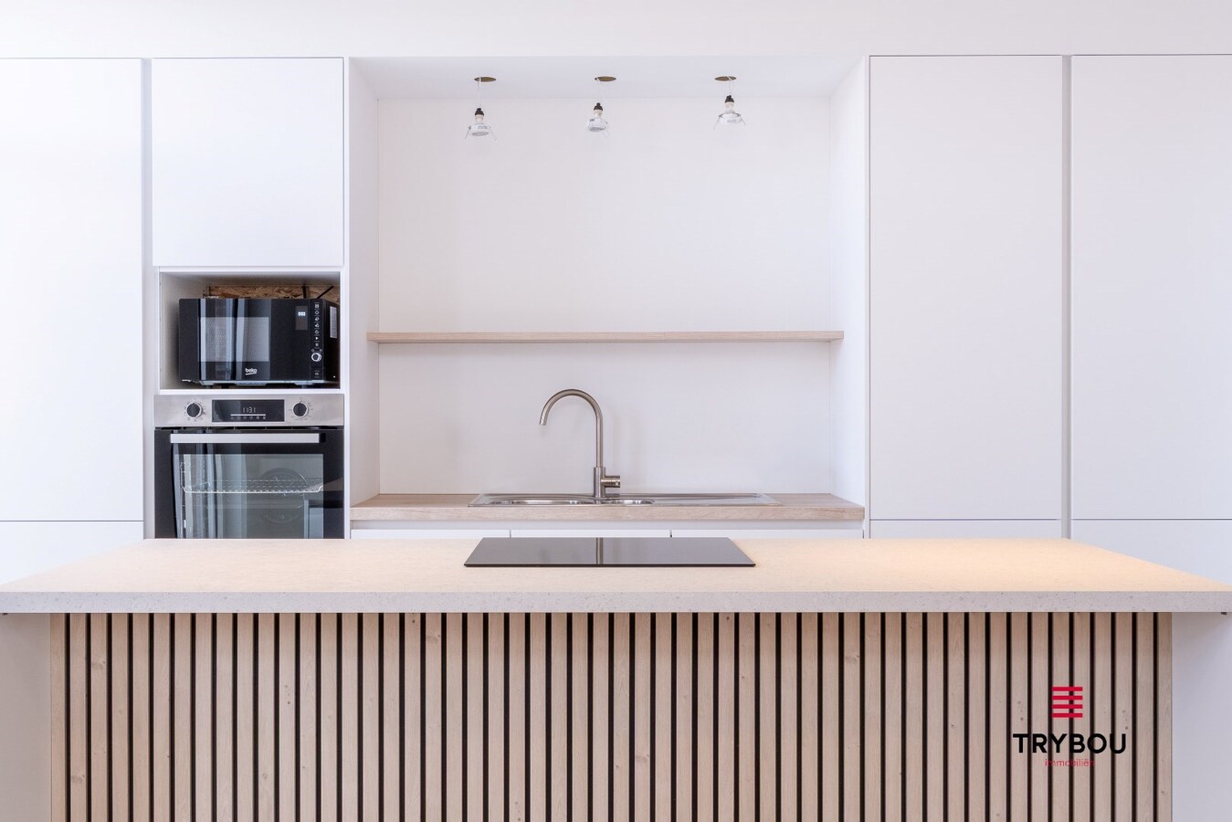 2 hoogwaardig afgewerkte nieuwbouwwoningen met garage 