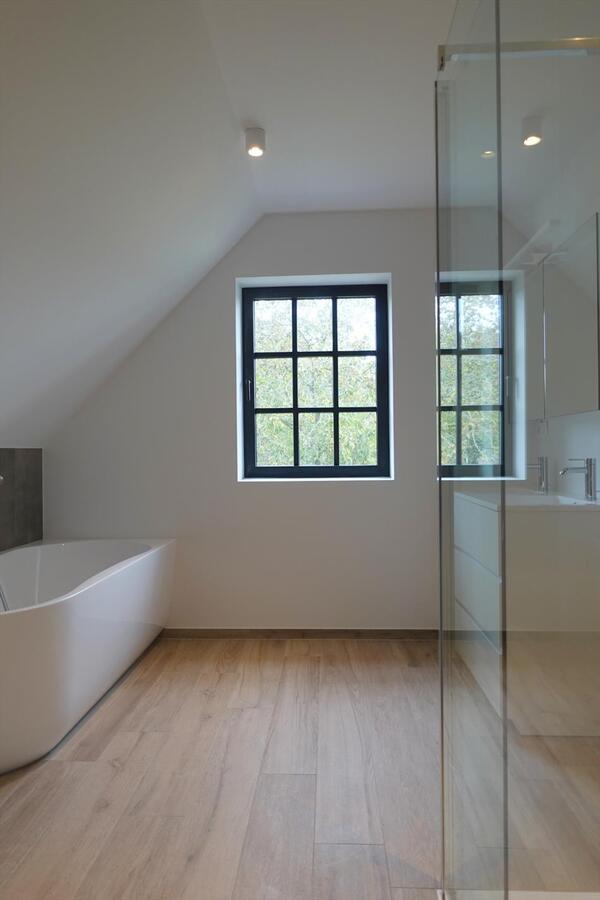 Prachtige nieuwbouw villa met landelijk zicht 