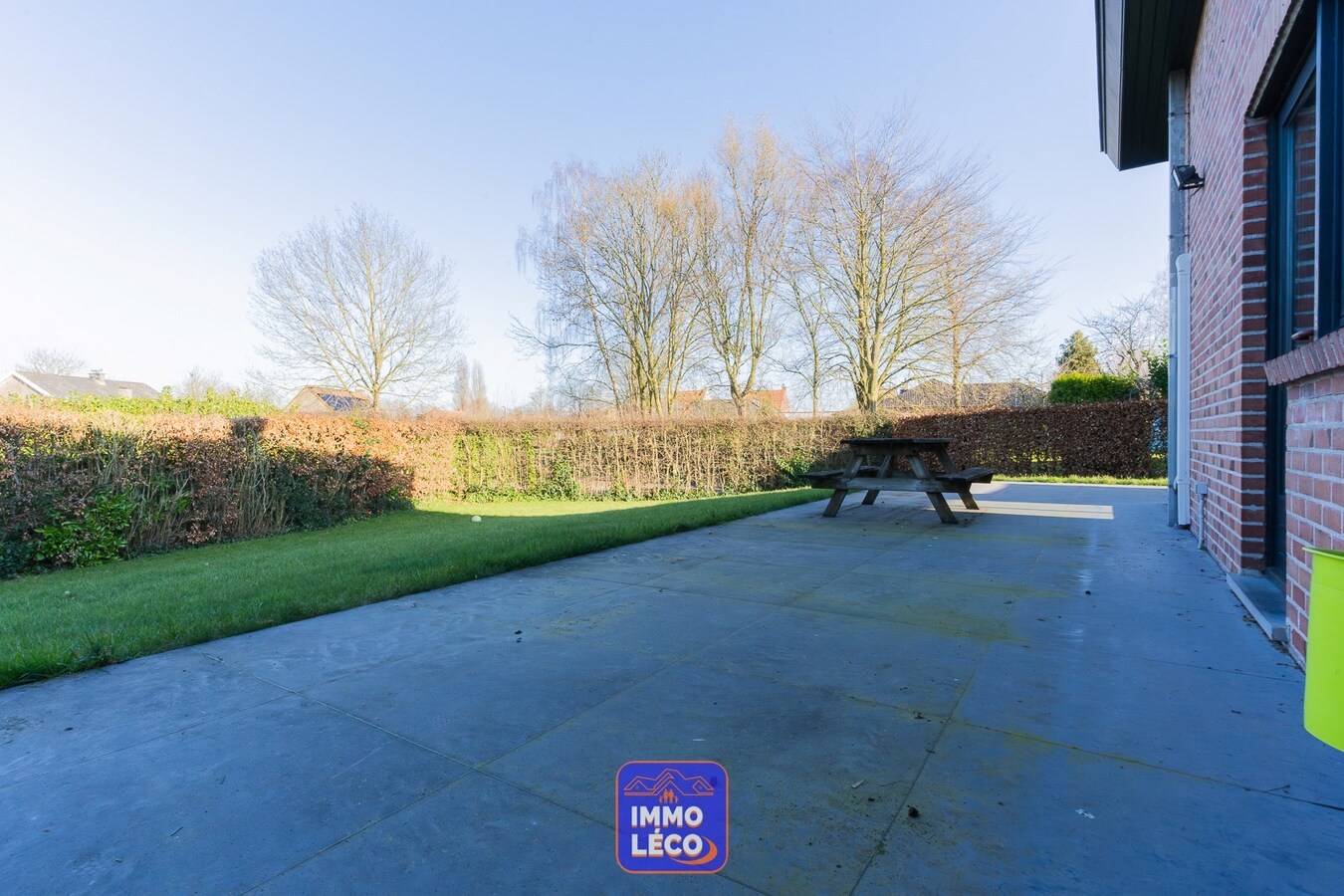 Villa d'architecte sur 744m² avec jardin et double garage, TOP SECTEUR ! 