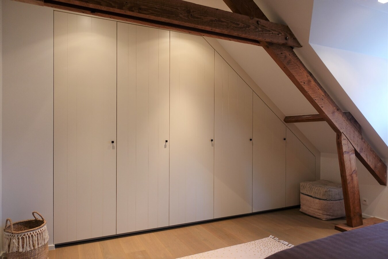 Prachtige karaktervolle villa op groot perceel nabij invalswegen 